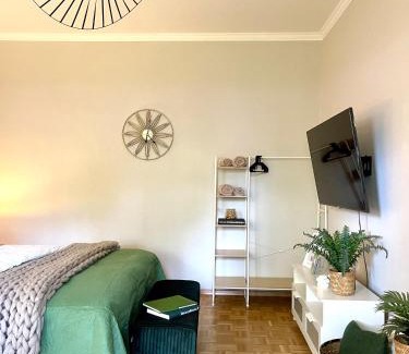 Klagenfurt am Woerthersee Appartement | APARTMENT KLAGENFURT Villa Frank No3 - with Free Parking, Smart-TV & Self Check-in