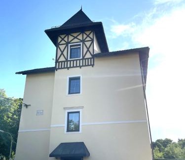 Klagenfurt am Woerthersee Appartement | APARTMENT KLAGENFURT Villa Frank No3 - with Free Parking, Smart-TV & Self Check-in