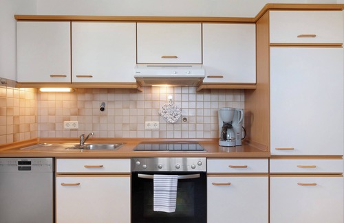 Schonenbach Appartement | Appartement "Kornelia Ebner" avec vue sur les montagnes, terrasse privée et Wi-Fi