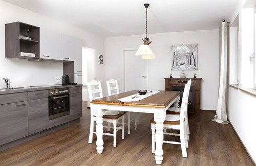 Ibach Appartement | Apartment 'Kuckucks' with Spa Area and Mountain View