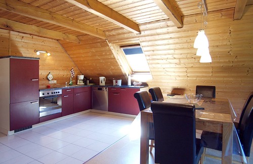 Salem Appartement | Apartment 'Kummerower See, 80qm' with Shared Terrace, Shared Garden and Wi-Fi
