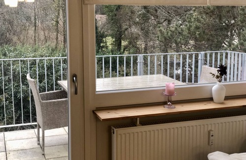 Badenscheuern Appartement | Apartment 'Kuschelige Wohnung Mit Aussicht' with Balcony and Wi-Fi