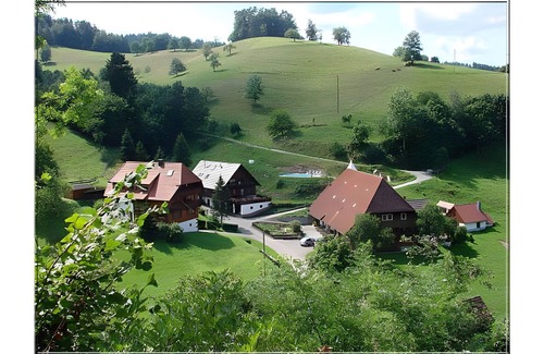 Kirnbach Maison | Apartment 'Kuschellaube' with Mountain View, Shared Pool and Wi-Fi