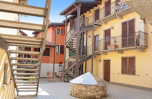 Massino Visconti Appartement | L'appartement "La Casa di Annibale" convient aux grandes familles ou aux groupes d'amis.