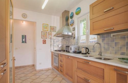 Cinquale Appartement | Apartment La casa di Alice by Interhome