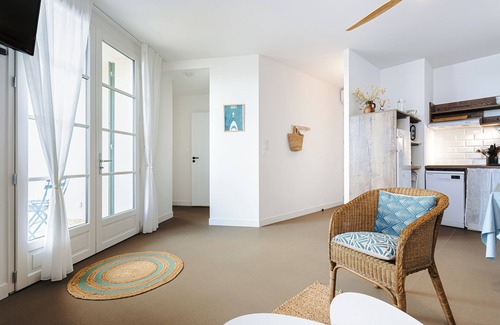 Rivedoux-Plage Appartement | Appartement 'La Dune, Appart Familial Vue Mer' avec vue sur mer, terrasse privée et Wi-Fi