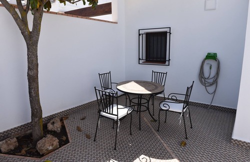 Chiclana de Segura Appartement | Appartement 'La Teja 3' avec vue sur les montagnes, Wi-Fi et climatisation