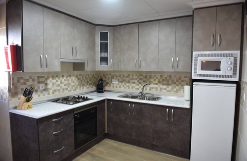 Chiclana de Segura Appartement | Appartement 'La Teja 5' avec vue sur les montagnes, Wi-Fi et climatisation