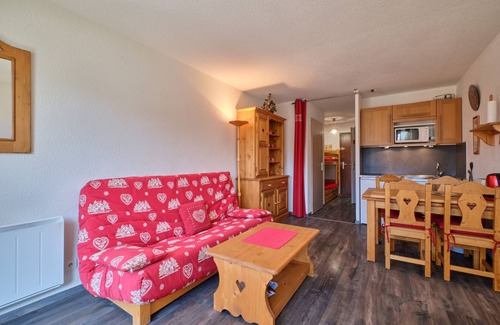 Les Deux Alpes Appartement | Appartement "La Montagne" avec vue sur les montagnes, balcon et Wi-Fi