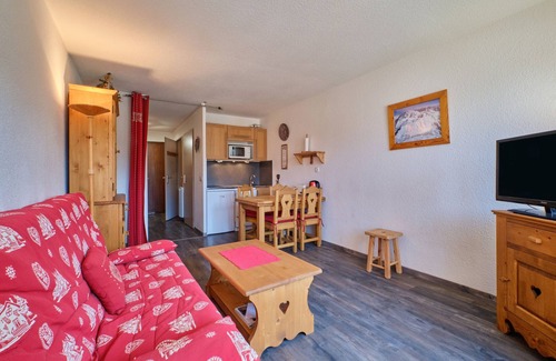 Les Deux Alpes Appartement | Appartement "La Montagne" avec vue sur les montagnes, balcon et Wi-Fi