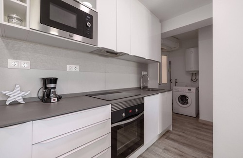 La Pineda Appartement | Appartement 'La Pineda' avec vue sur la mer, Wi-Fi et climatisation