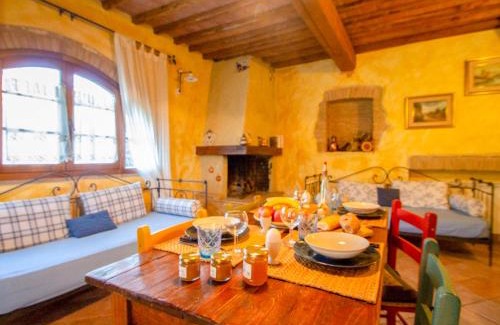 Poggiarello Appartement | Apartment La Tinaia by Interhome