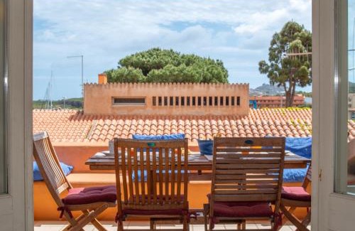 Palau Appartement | Apartment La Vigna Blu by Interhome