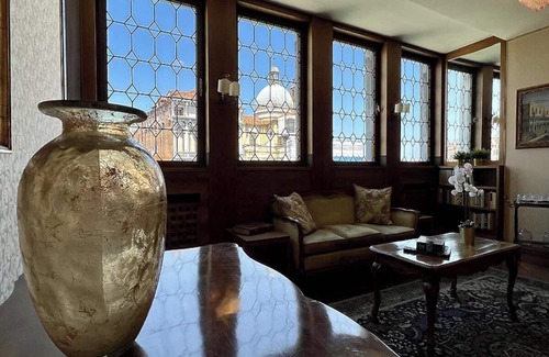 Santa Croce Appartement | Apartment Lagoon with a view of the Grand Canal
