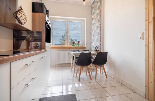 Hohenmocker Appartement | Appartement "Landglück" avec terrasse privée, jardin partagé et Wi-Fi