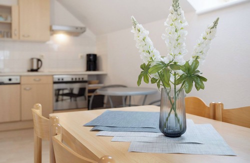 Muritz Appartement | Appartement "Landgraf 11" avec jardin partagé, balcon et Wi-Fi