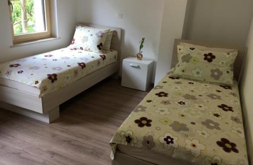 Tolmin Appartement | Apartment Lapanja