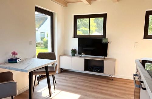 Ralswiek Appartement | Apartment Laran - Small cozy apartment near the water -