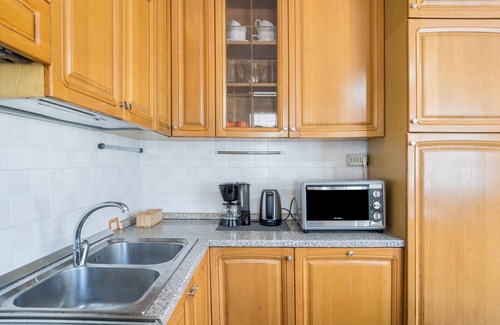 Lona-Lases Appartement | Appartement "Lases Piano Terra" avec vue sur la montagne, terrasse privée et Wi-Fi