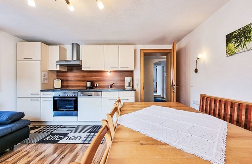 See Appartement | Appartement Laura by Interhome