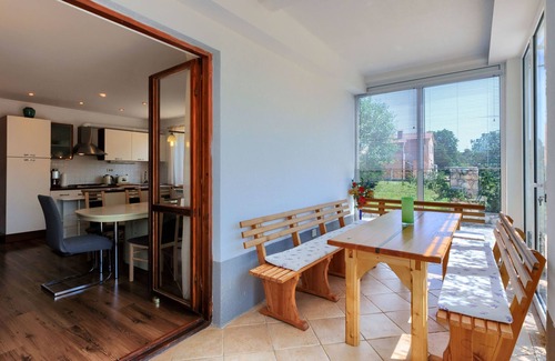 Kapelica Appartement | Appartement Laura by Interhome