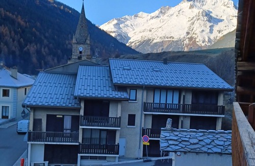 Val Cenis Appartement | Appartement "Le Génépi" avec vue sur les montagnes, balcon et Wi-Fi