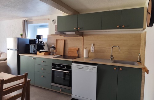 Paroisse Notre-Dame Appartement | Apartment 'Le Maé' with Wi-Fi
