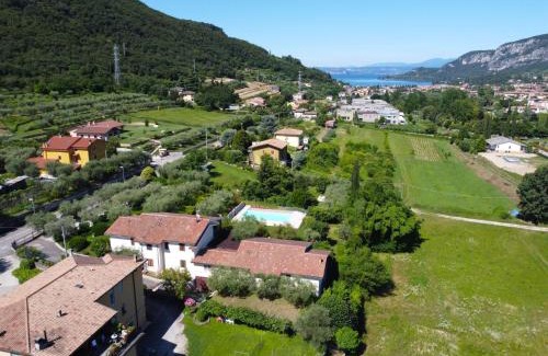 Garda Appartement | Apartment Le Rasole-6 by Interhome
