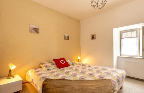 La Madeleine-Bellevue Appartement | Apartment Le Tréherais by Interhome