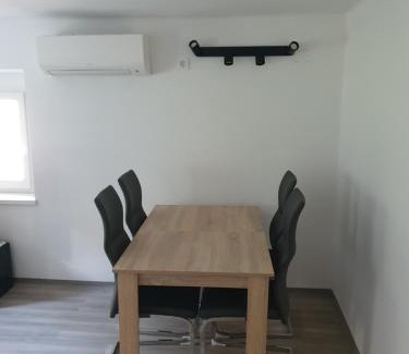 Tolmin Appartement | Apartment Ledince