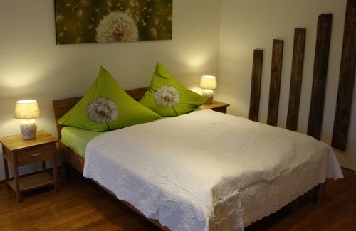 Leest Appartement | Appartement Leest No. 2, style campagnard, coin salon + grill, ancienne ferme, au bord du lac, 85m2