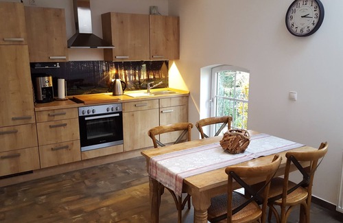 Leest Appartement | Apartment Leest No.1, Country Style, converted former barn, with lake view