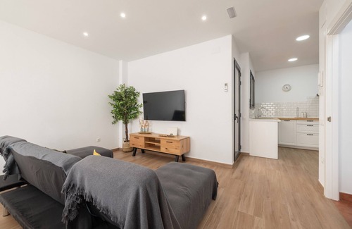 Camarles Appartement | Appartement "Les Carolines" avec terrasse privée, Wi-Fi et climatisation