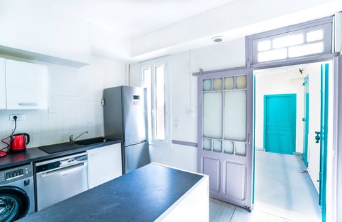 Les Halles - Valliere Appartement | Apartment Les Halles: 80 m2, terrace 30 m2 air conditioning, garage, 8 beds
