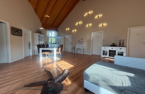 Ortsamt 2 Appartement | Apartment 'Leuchturm' with Private Terrace, Private Garden and Wi-Fi