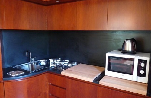 Gozzano Appartement | Appartement Lido dans une villa d'époque sur le lac d'Orta avec piscine et vue spectaculaire