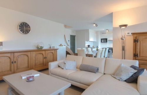Bredene Appartement | Appartement Lilly by Interhome