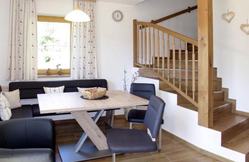 Stummerberg Appartement | Apartment Lisi by Interhome