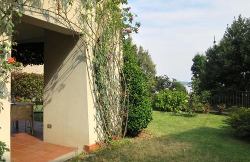 Belgirate Appartement | Apartment Lo Scoiattolo by Interhome