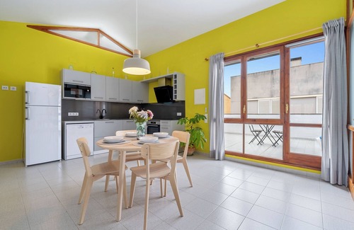Bellvey Appartement | Appartement "Loft El Til-ler" avec terrasse privée et Wi-Fi