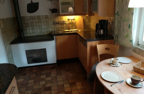 Lemberg Appartement | Appartement "Ludwig Im Künstlerhaus" avec jardin privé et Wi-Fi