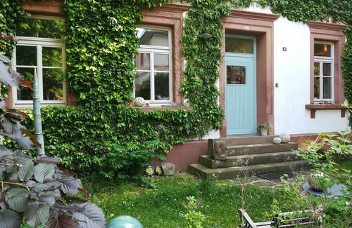 Lemberg Appartement | Appartement "Ludwig Im Künstlerhaus" avec jardin privé et Wi-Fi