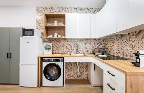Torrefiel Appartement | Appartement 'Lugre 4' avec balcon, Wi-Fi et climatisation