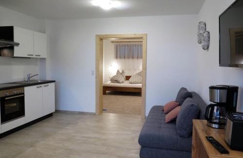 Emberg Appartement | Apartment Luxner-6 by Interhome
