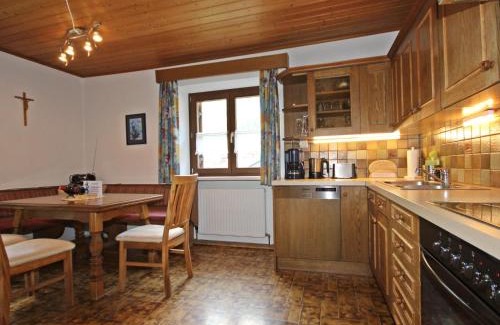 Feichten Appartement | Apartment Mühlbach by Interhome