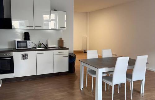 Warin Appartement | Apartment 'Mühlentor Am Wariner See' with Wi-Fi
