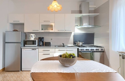 Modrusani Appartement | Appartement Macini by Interhome