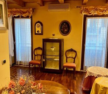 Old Town Appartement | Apartment Manzoni Bardolino Center