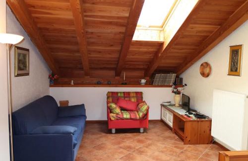Calceranica al Lago Appartement | Apartment Maso Marini - Appartamento Volpe by Interhome