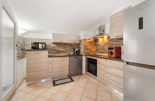 Iglesias Historic Centre Appartement | Apartment 'Mayor's House' with Mountain View, Private Terrace and Air Conditioning